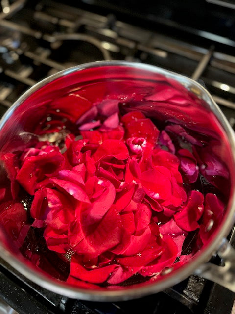 Simmer of petals